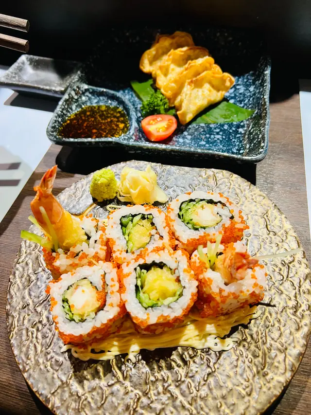 tempura  prawn  rolls