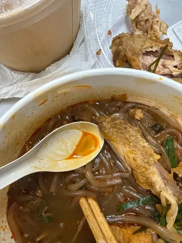 滷水雞翼撈薯粉