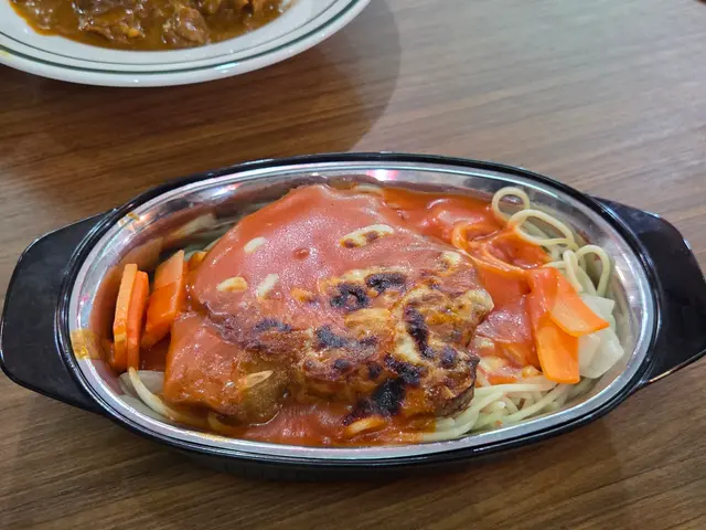 鮮茄焗豬扒意粉