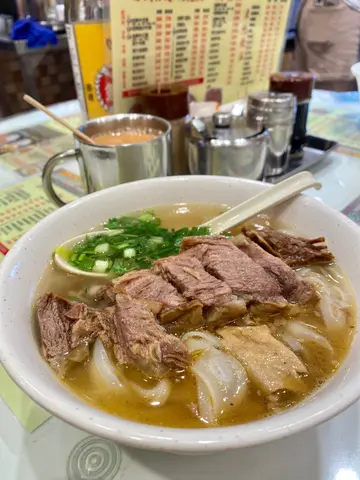 瘦腩河、熱奶茶