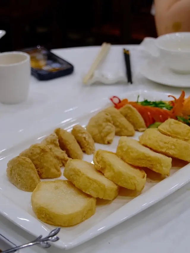 普寧豆腐拼花枝卷