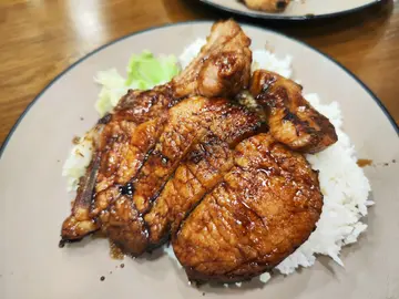豬扒飯 豉油汁