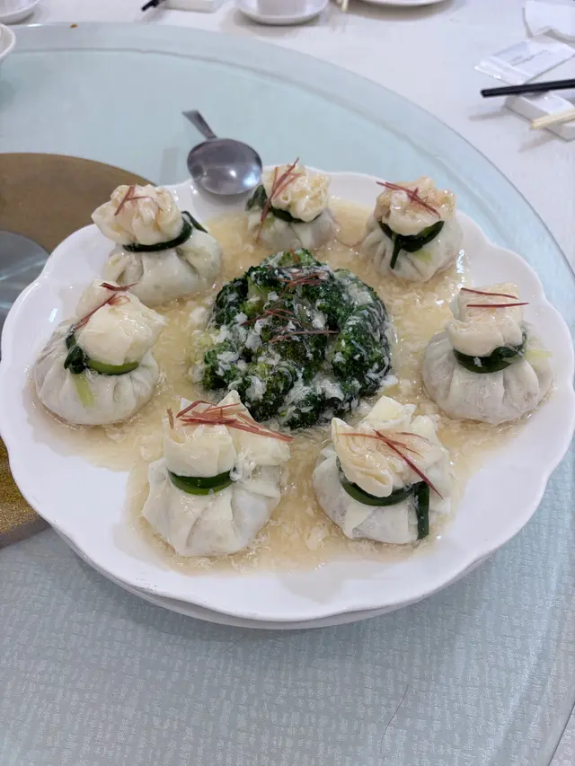 雪菊石榴球