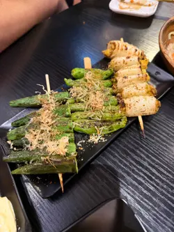 汁燒秋葵、燒青椒、孜然娃娃菜