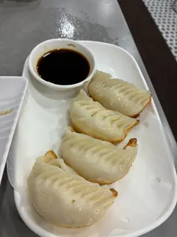 約一年前換了廚師，食出真正上海菜味道，食客大增，很多回頭客，我們是其中之一，現在好的上海飯店越來越少，大家不妨試試。#香港美食 