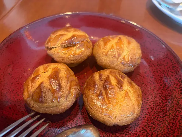 焗黑芝麻湯丸批