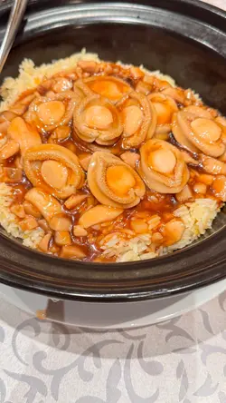 阔佬南非鲍鱼砂锅饭