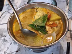 鸡几滑,咖喱味几好,但稀左啲