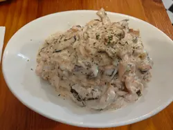 香草白汁三文鱼什菌饭