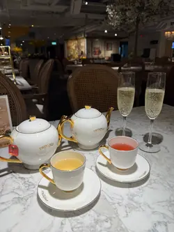 煥光養顏茶（士多啤梨青瓜綠茶）玫瑰果洛神花茶