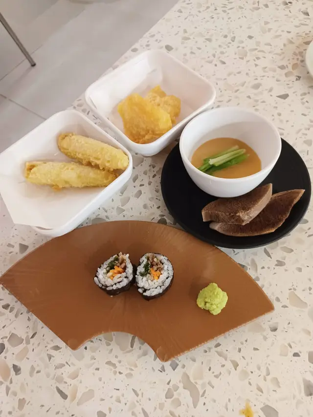 天婦羅,酢味噌燒牛舌