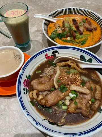 喇沙猪颈肉汤河、泰式猪扒汤河