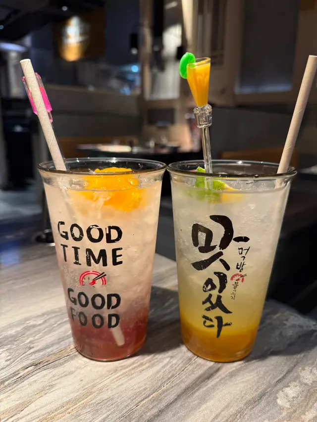 薑橙梳打及玫瑰佛手柑梳打