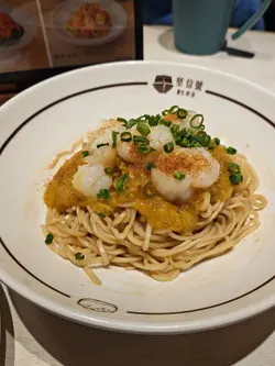 虾籽河虾仁蟹粉拌面