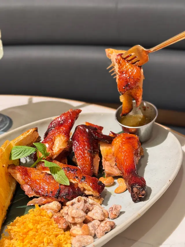 棕櫚糖炭燒三黃雞