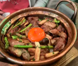 鵝肝澳洲牛封門柳煲仔飯