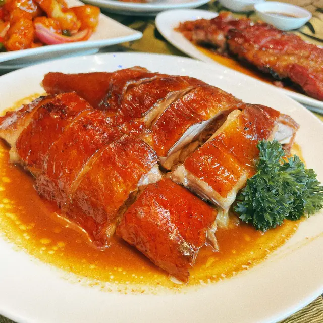 遠年陳皮脆皮燒鵝伴陳村粉