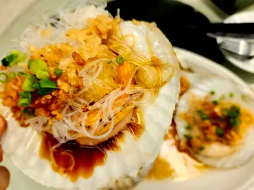 蒜蓉粉丝蒸大元贝