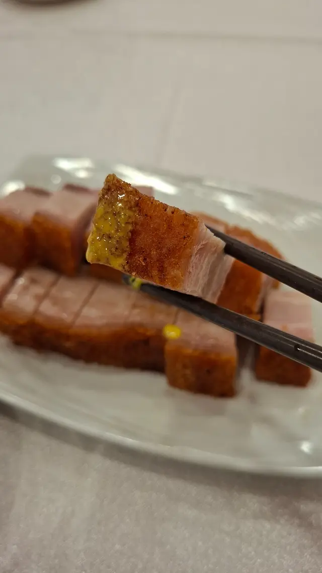 脆皮燒腩仔 (例牌)