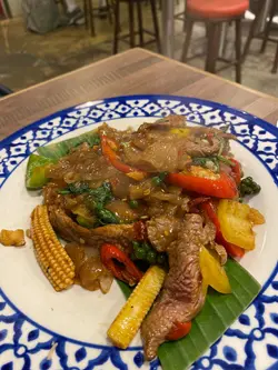 泰式醉猫和牛炒河