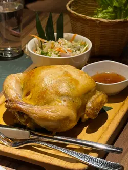 越式燒春雞釀香茅黃飯