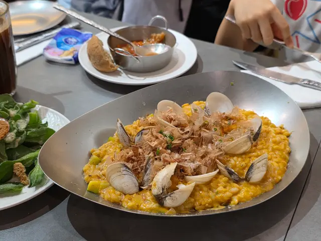 喇沙卜卜蜆意大利飯