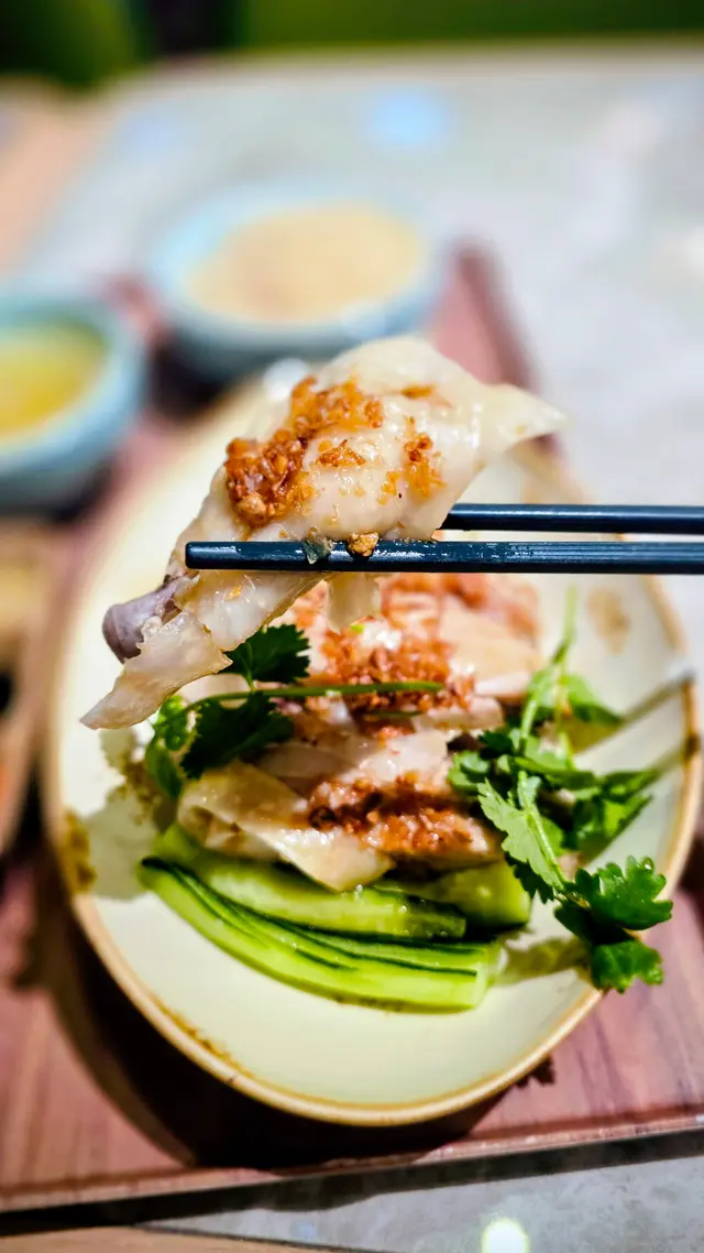 少爺海南雞飯配清雞湯