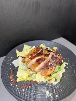 慢煮口水鸡凯撒沙律