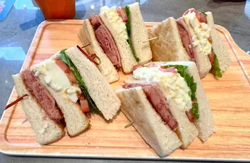 紅城三文治 🥪