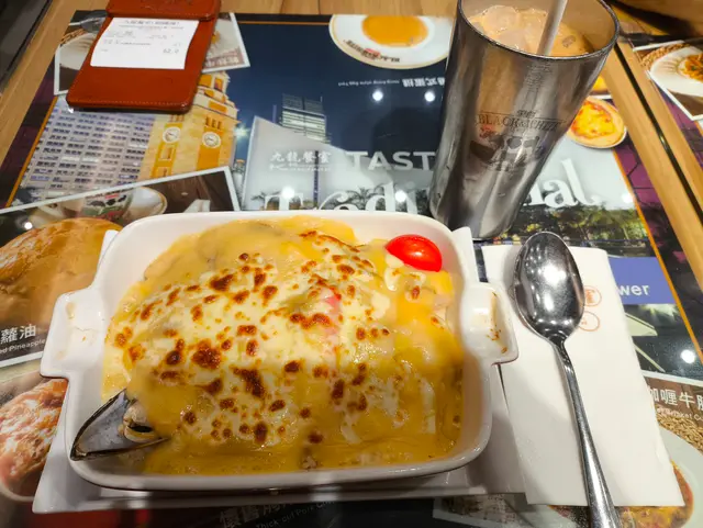 粟米忌廉焗海鮮飯