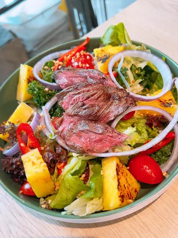 烧菠萝美国封门柳沙律配柚子酱