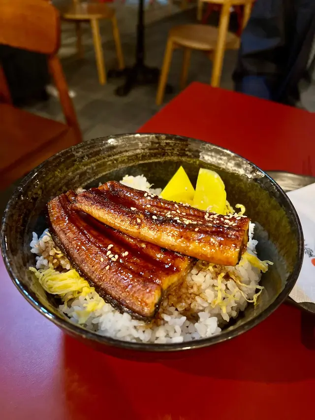 汁燒原條鰻魚丼