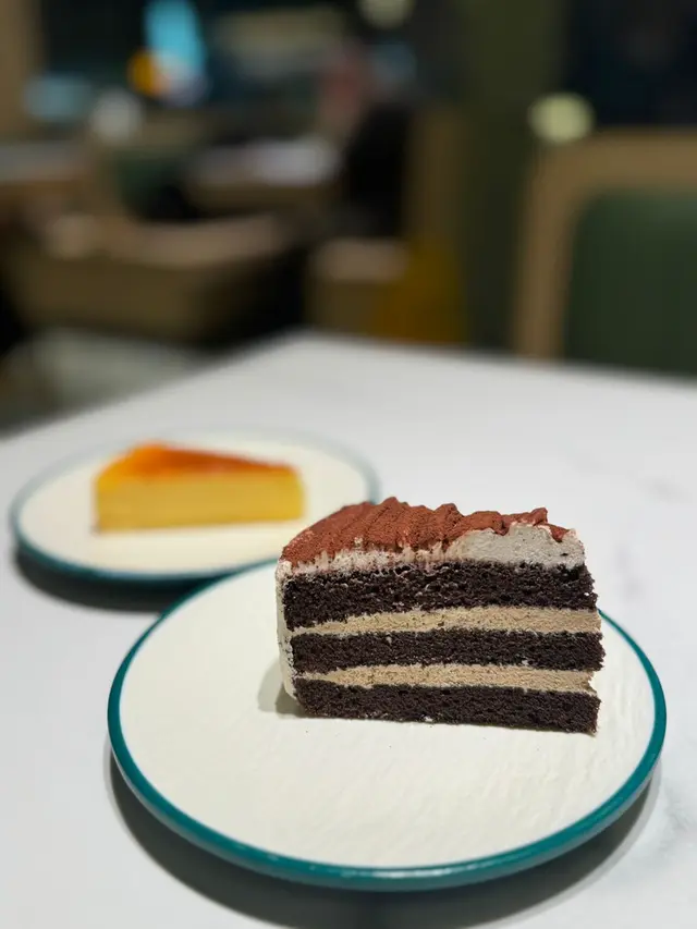 鬆軟，忌廉幼滑