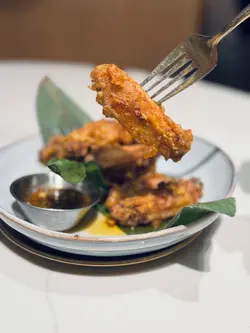 泰咸蛋黄金单骨鸡翼