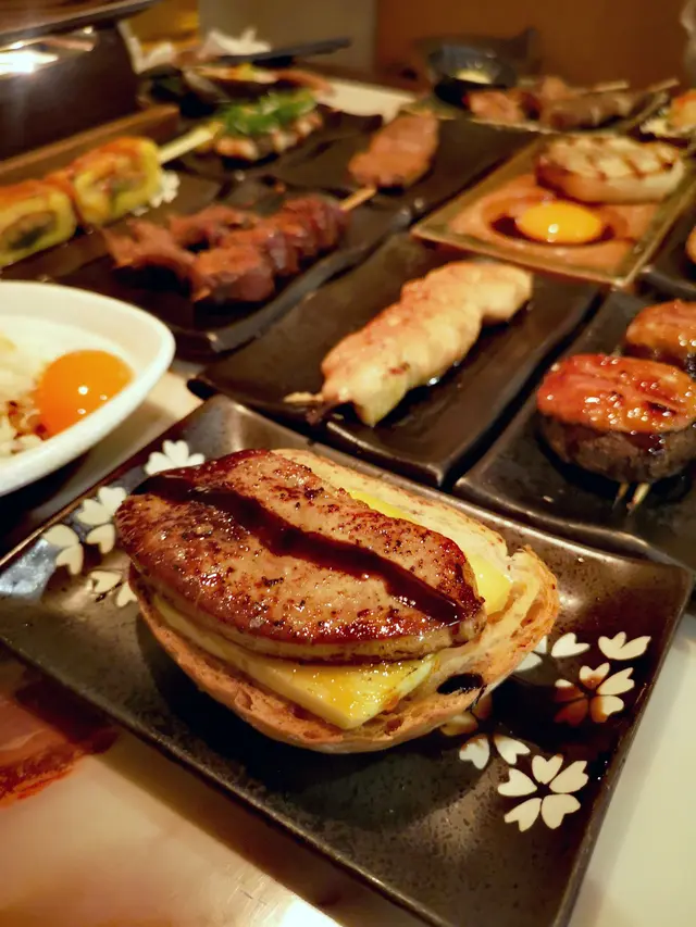 焦糖青蘋果鵝肝多士