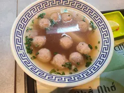 自家手工牛肉丸汤 