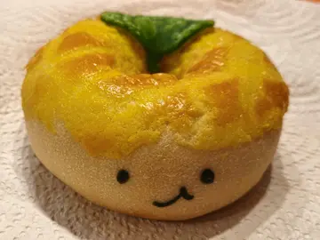 香港限定菠萝包贝果