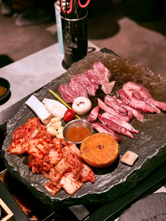 牛肋骨肉 + 牛板腱肉