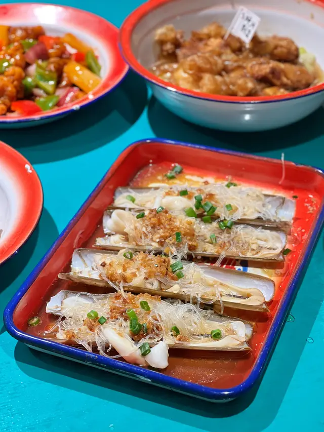 蒜蓉粉絲蒸蟶子