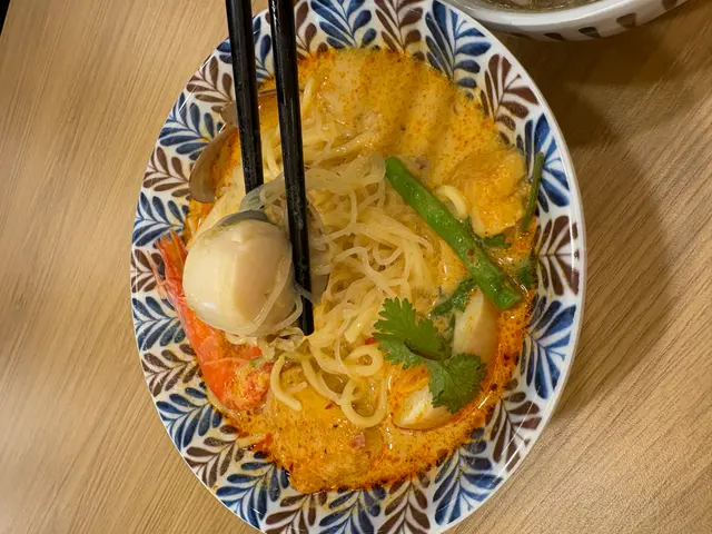 輕盈大蝦海鮮喇沙摻摻