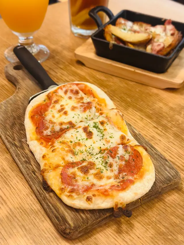 美式辣肉腸披薩