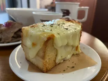 人气黑松露白芝士吐司