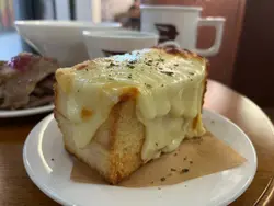 人气黑松露白芝士吐司