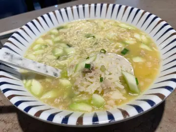 方鱼肉碎粥(碗)