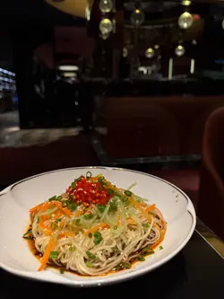 賣相係幾靚,軟硬到適中,但係用醋太多直頭有d 苦澀味,一樣係除左醋味就乜都食唔出。