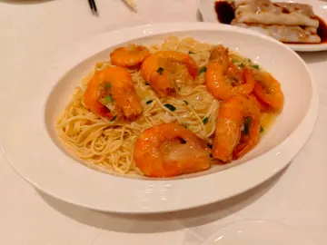 上汤海虾烩伊面