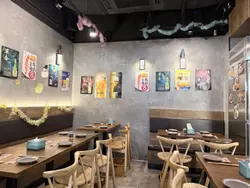 餐厅环境虽然唔大但系都唔会好逼 