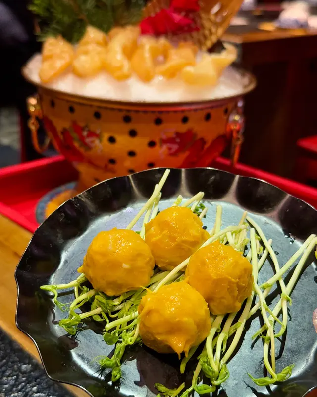 黃金藏嬌和牛墨魚丸 