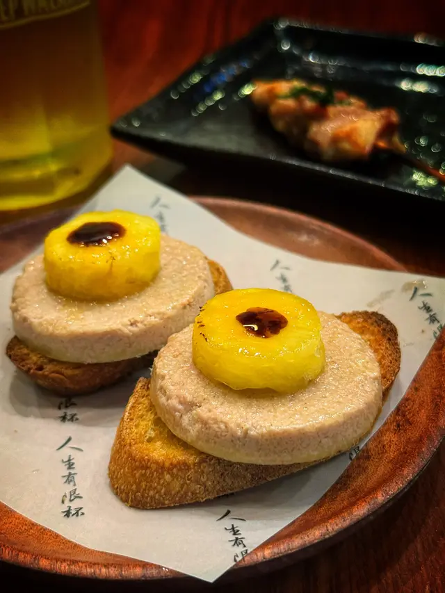 焦糖菠蘿鵝肝多士