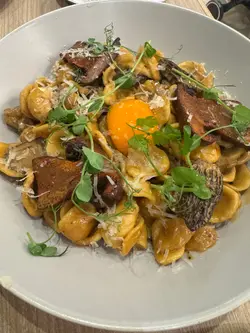 香烤牛肝菌栗子猫耳朵粉